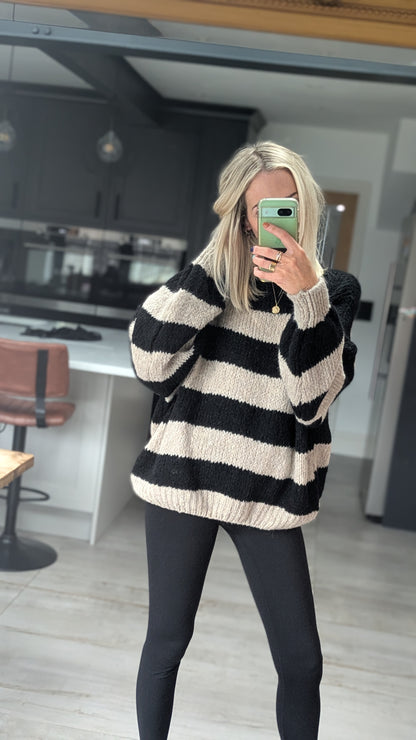 Striped Raw Edge Jumper Black/White